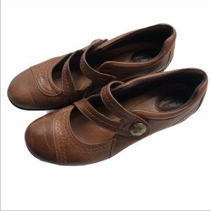 Clarks Artesian shoes